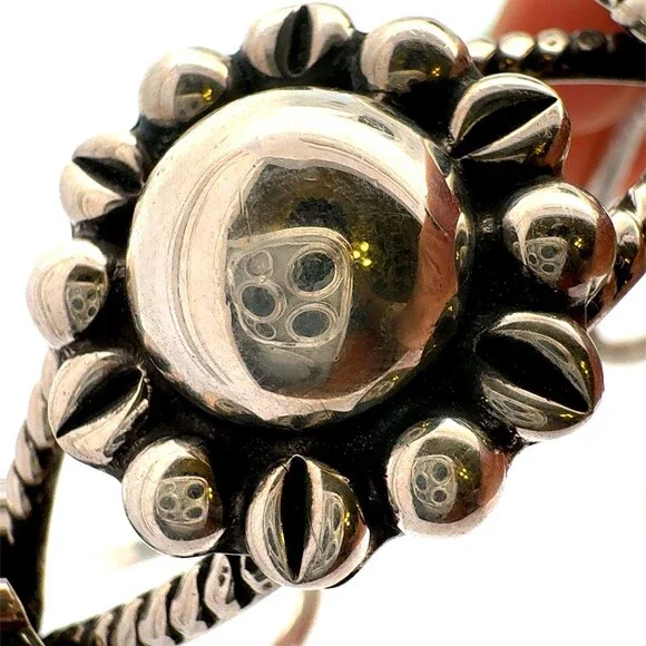 Designer Taxco 925 Sterling Silver Three Flower Design Rope Cuff Bracelet